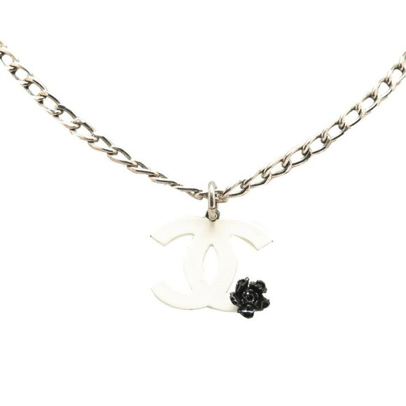CHANEL White Coco Mark Necklace - Picture 1 of 5